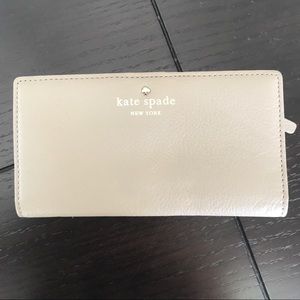 NWOT Kate Spade slim leather bifold wallet